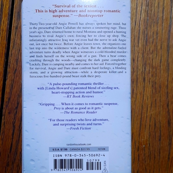 BOOK: 'Prey' - Picture 2 of 5